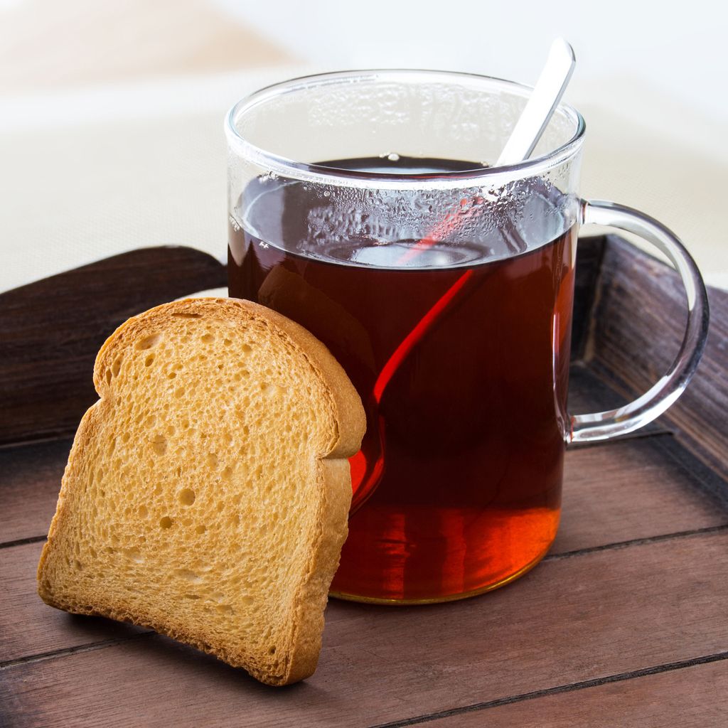 Bei Durchfall und Erbrechen:Tee und Zwieback