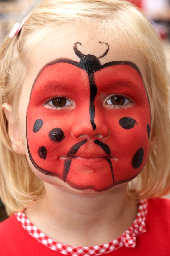 Kinderschminken Marienkäfer
